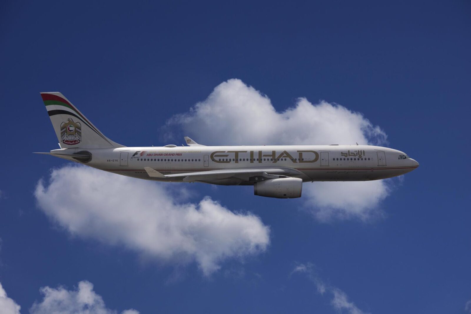 الاتحاد للطيران الإماراتية توسع شبكة رحلاتها إلى باكستان