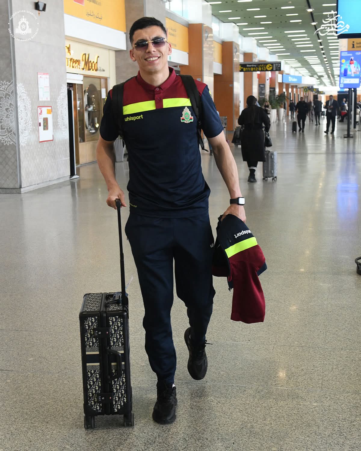 دوري أبطال إفريقيا... بعثة الجيش الملكي تشد الرحال إلى مصر استعدادا لملاقاة بيراميدز 