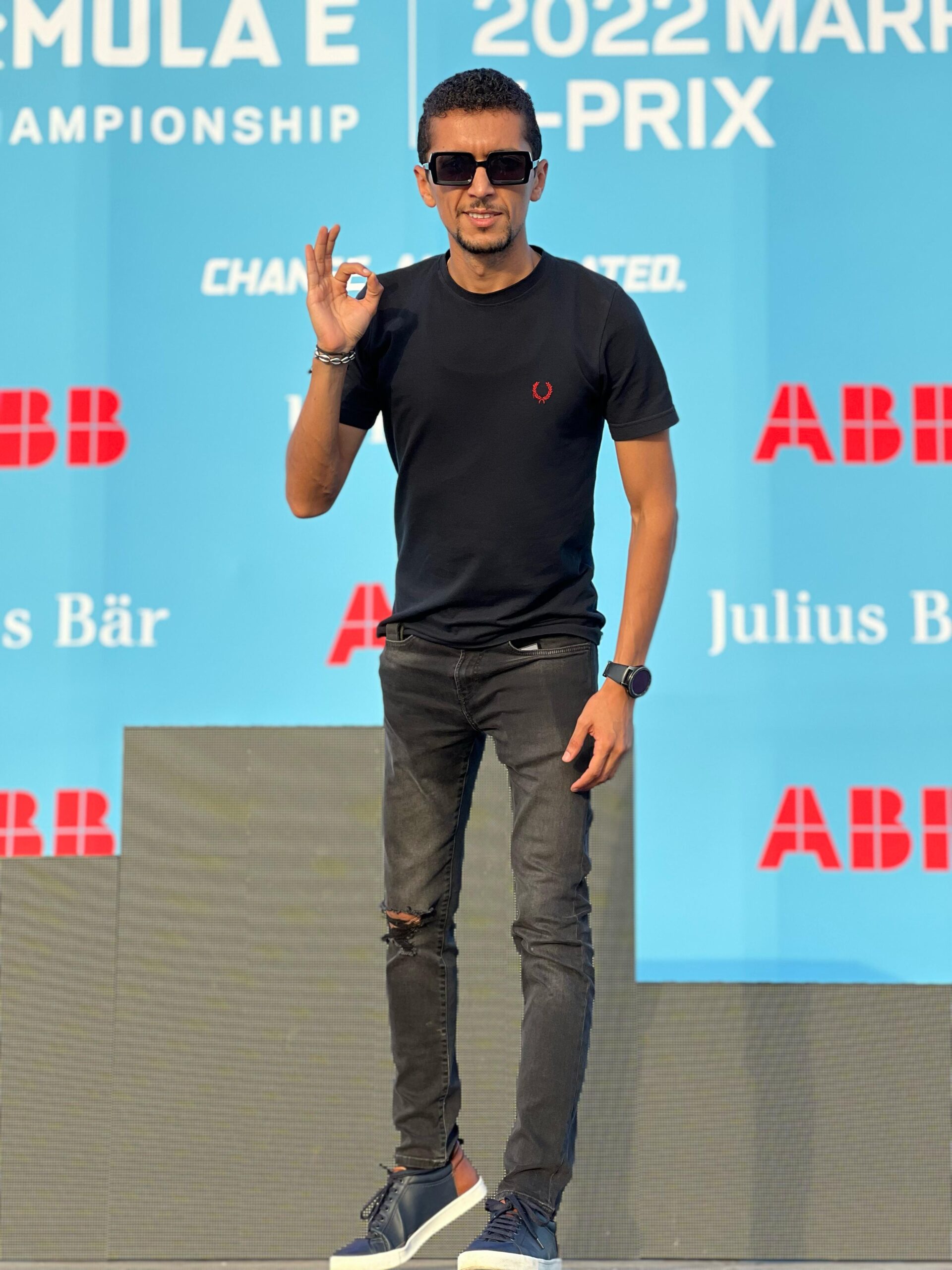 "أيوب قرنفول يؤكد تميزه الفني في حدث روحانيات"