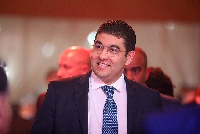 بنسعيد يؤكد على دور المعرض الدولي للنشر والكتاب في تعزيز الثقافة والقراءة