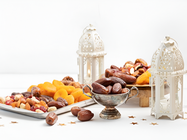 العادات المغربية خلال الشهر الفضيل.. تراث غني يتجدد عبر المنصات الرقمية الحديثة