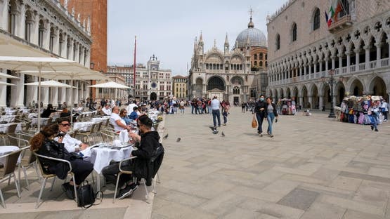 مدينة البندقية الإيطالية تضاعف رسوم دخول زوار اليوم الواحد إلى 10 يورو