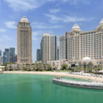 فندق فورسيزونز الدوحة... عشرون عاماً من الأصالة والعراقة واللحظات الاستثنائية