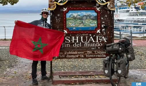 صلاح الدين بنعريم يستهل رحلة طويلة بالدراجة على طول 24 ألف كيلومتر من أوشوايا إلى ألاسكا