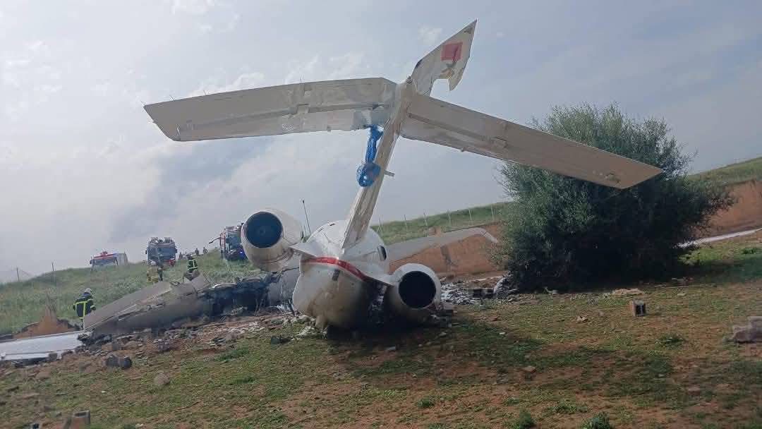 وزارة النقل واللوجستيك تقدم توضيحاتها بخصوص سقوط طائرة قرب مطار فاس سايس