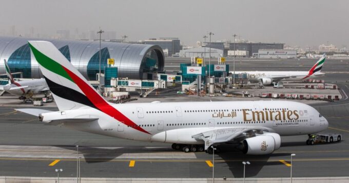 طيران الإمارات تستعين بالذكاء الاصطناعي لتحسين تجربة العملاء