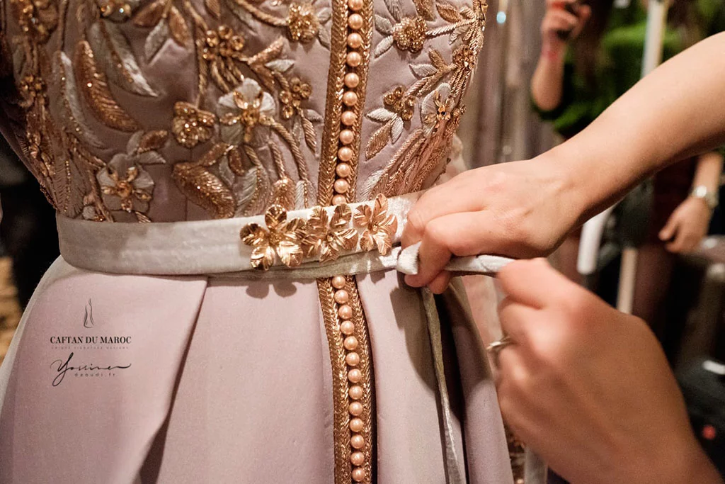 القفطان المغربي نجم مهرجان Manoir du caftan أبوظبي