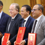 الرباط.. توقيع اتفاقيات استراتيجية للنهوض بالإدماج المالي للفاعلين بالصناعة التقليدية