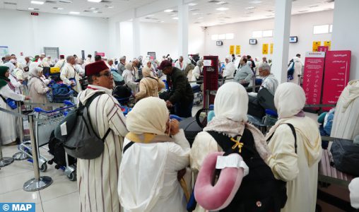 موسم الحج 1446 هـ .. الفوج الأول من الحجاج المغاربة يتوجه إلى الديار المقدسة