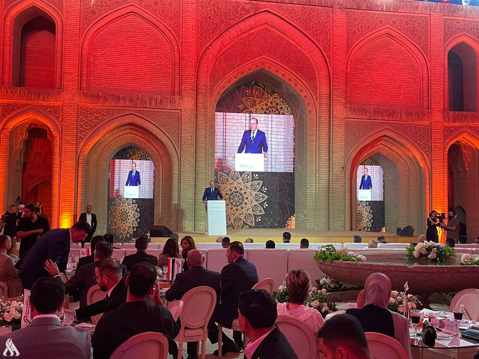 العراق يطلق بطاقة السائح العربي لزيادة إيراداته السياحية