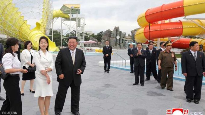 في كوريا الشمالية.. من يُسمح له بالدخول إلى المنتجع الضخم الذي افتتحه زعيم البلاد؟