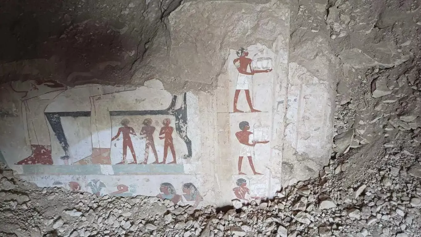 مصر تُعلن عن اكتشاف ثلاث مقابر أثرية في الأقصر