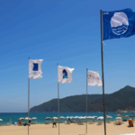 حصول 28 شاطئا وأربعة موانئ ترفيهية وبحيرة جبلية واحدة على "اللواء الأزرق" برسم صيف 2025