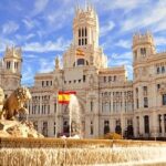 مخاوف من زيادة عدد السائحين في إسبانيا وسط توقعات باستقبال 100 مليون سائح هذا العام