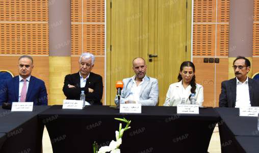 سفراء عرب يبرزون تاريخ طنجة في مد جسور التواصل بين الثقافات