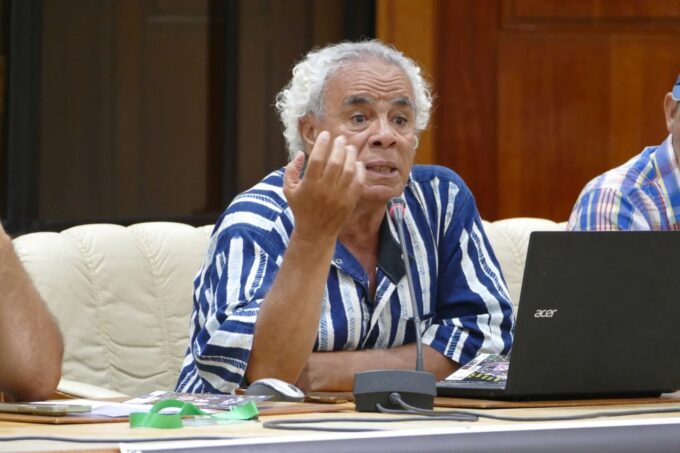 وزارة الثقافة ترفع يديها على المهرجان الغيواني والبناوي يؤكد أن لولا دعم الجهة والجماعة لتوقف المهرجان