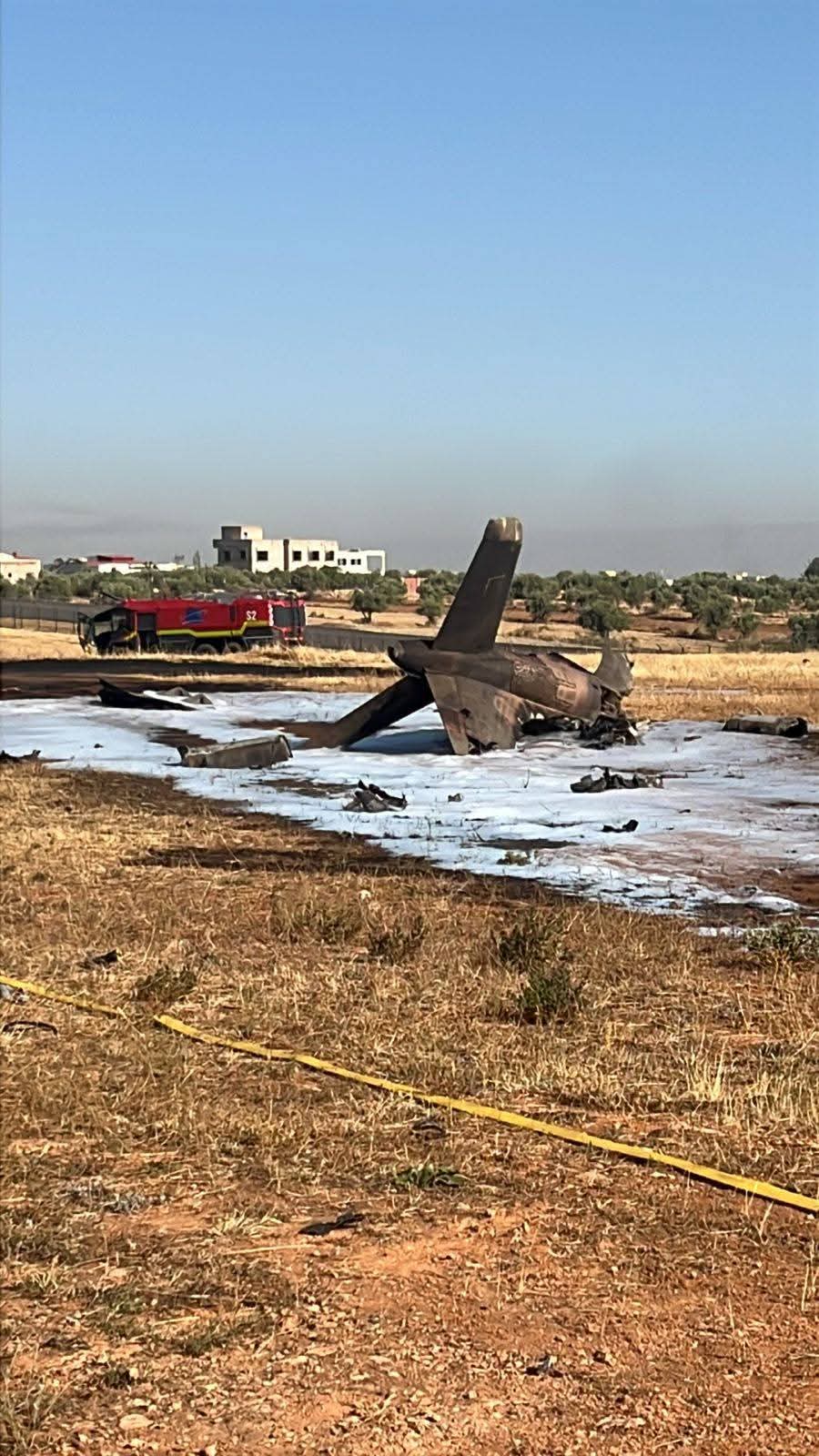 استشهاد طيارين في تحطم طائرة عسكرية بمحيط مطار فاس سايس والقوات المسلحة الملكية تفتح تحقيقا