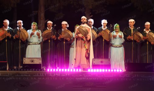 عين اللوح.. افتتاح فعاليات الدورة الرابعة والعشرين للمهرجان الوطني لأحيدوس