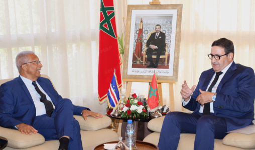 وزير السياحة والنقل بجمهورية الرأس الأخضر يؤكد رغبة بلاده في الاستفادة من التجربة المغربية في قطاع الطيران