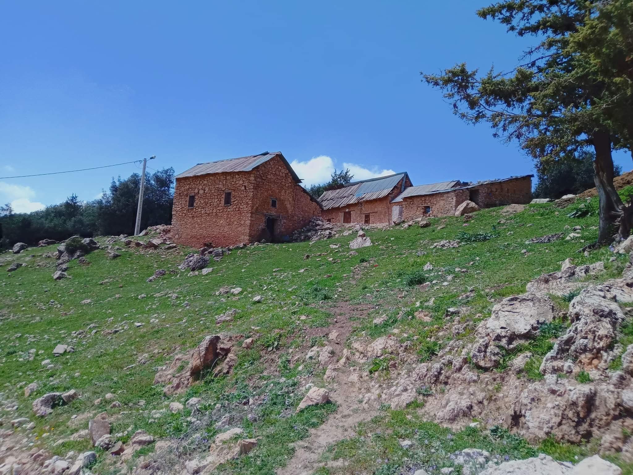 جنان إلماس: كنز سياحي مدفون وسط التهميش التنموي