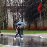 زخات رعدية محليا قوية مصحوبة بهبات رياح مرتقبة اليوم الثلاثاء بعدد من مناطق المملكة (نشرة إنذارية)