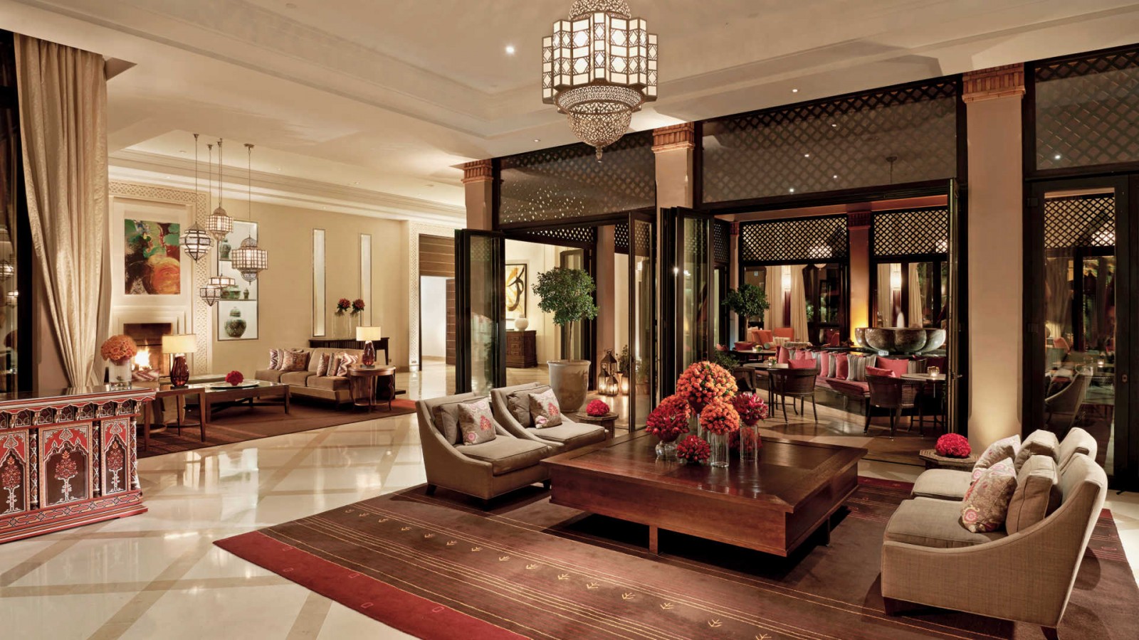 مراكش تتصدر السياحة الوطنية بـ1.934 مؤسسة إيواء وسعة استيعابية تصل إلى 75 ألف سرير