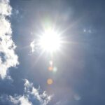 الطقس.. انخفاض في درجات الحرارة مع تشكل كتل من الضباب وسحب منخفضة كثيفة