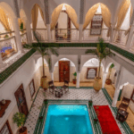 استكمال أشغاء البناء والتأهيل في 199 مؤسسة سياحية