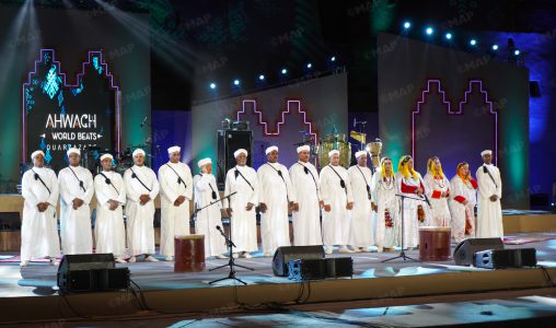 ورزازات تهتز على إيقاعات فنون أحواش