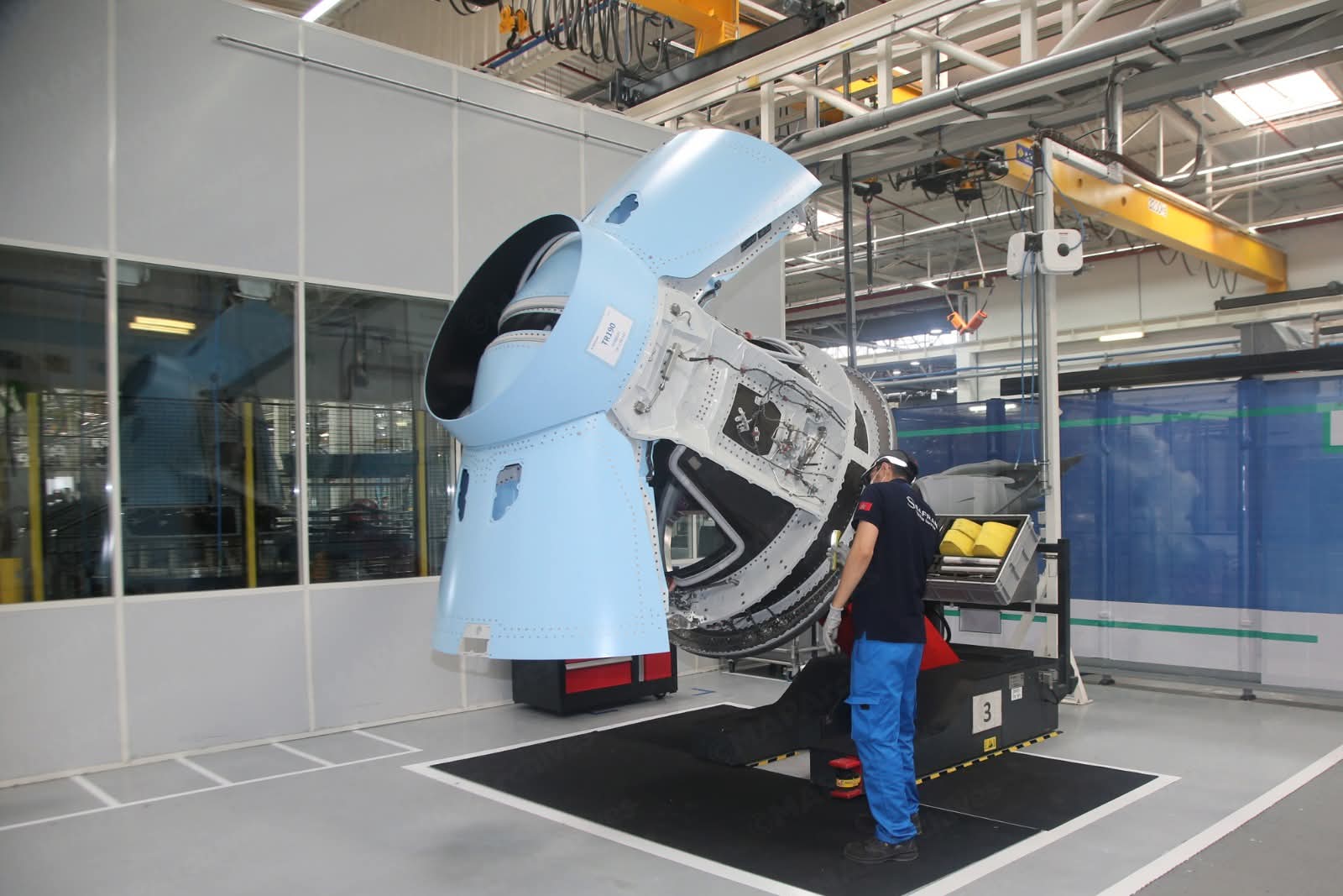 صناعة الطيران بالمغرب.. قصة نجاح بفضل القيادة الموصولة لجلالة الملك