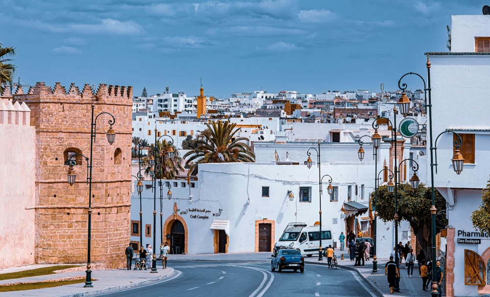 دأباً على عادتها صحيفة "الديلي ميل" البريطانية تسلط الضوء على سحر الرباط المتفرد