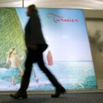 السياحة وتحويلات المغتربين تخفف ضغط الدين في تونس