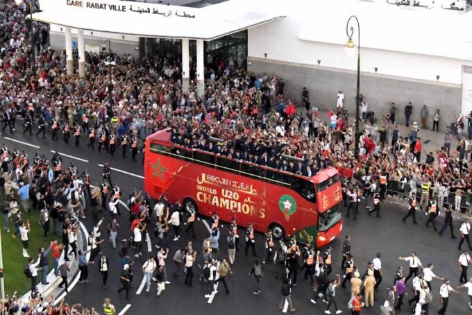 بنية تحتية وتدريب واحتراف.. وصفة ناجعة لتفوق الكرة المغربية