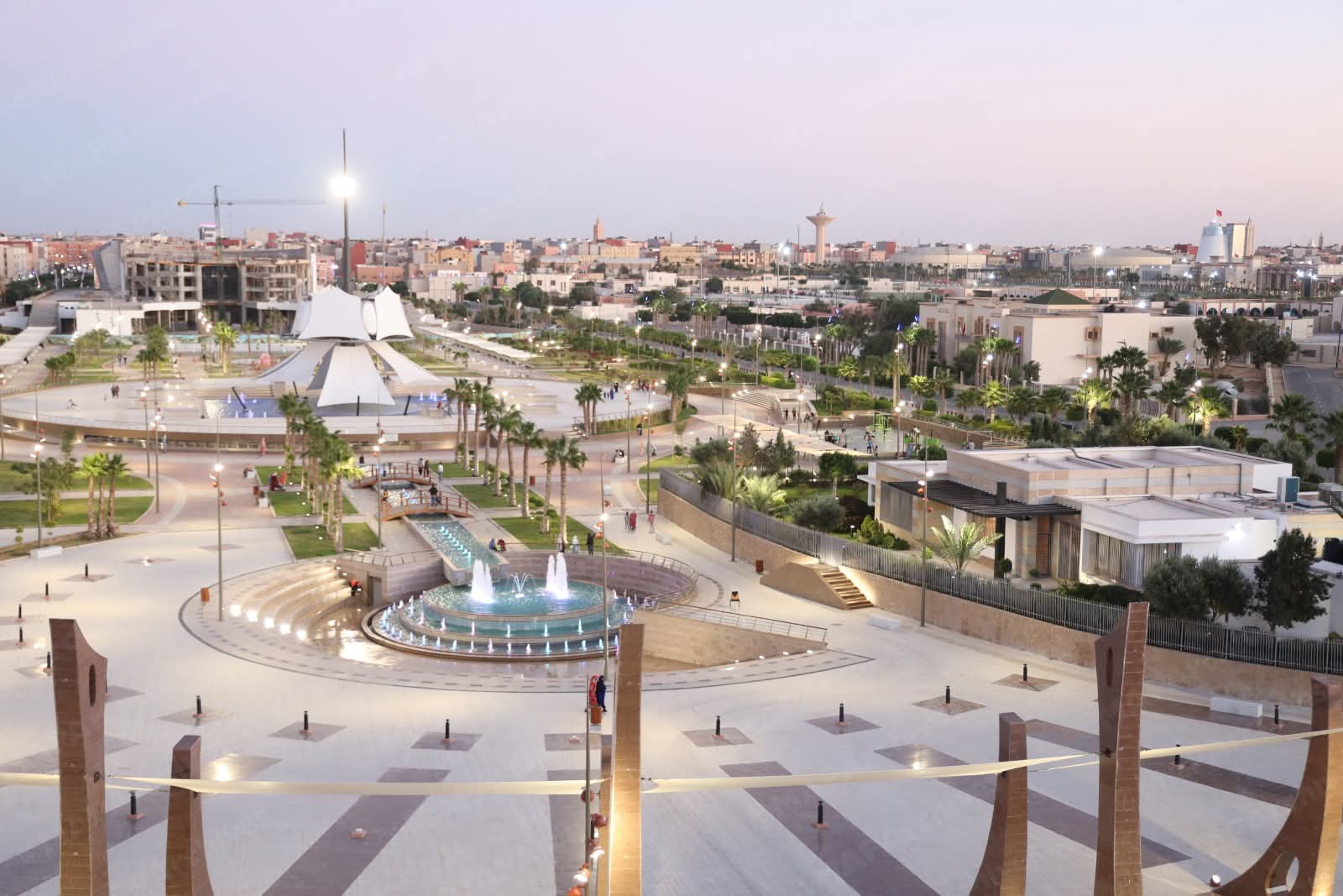 بفضل النموذج التنموي للأقاليم الجنوبية .. الصحراء المغربية تتحول إلى قطب قاري واعد