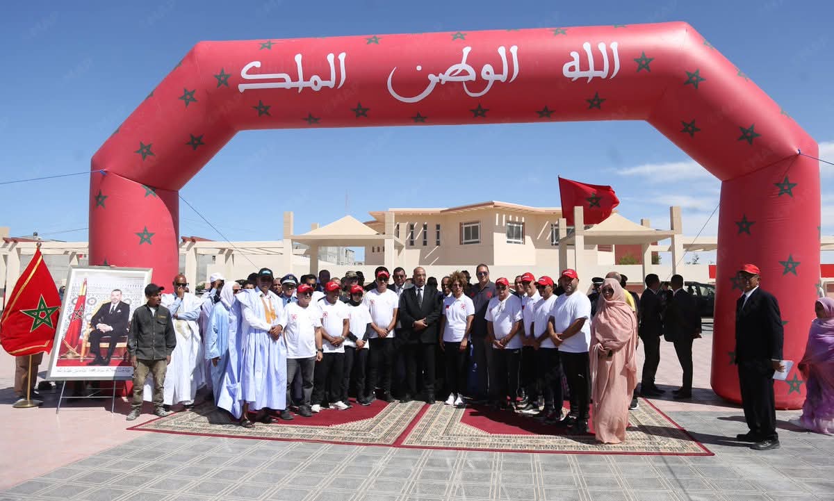 سباق التناوب الرمزي المسيرة الخضراء يحط الرحال بالكركرات في محطته ما قبل الأخير