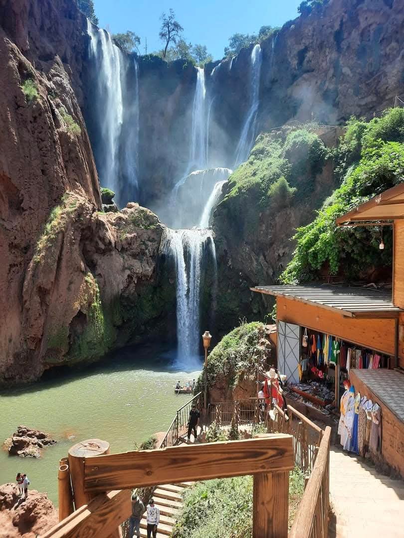 شلالات أوزود… عروس الأطلس التي تجمع الطبيعة والتاريخ والحياة القروية