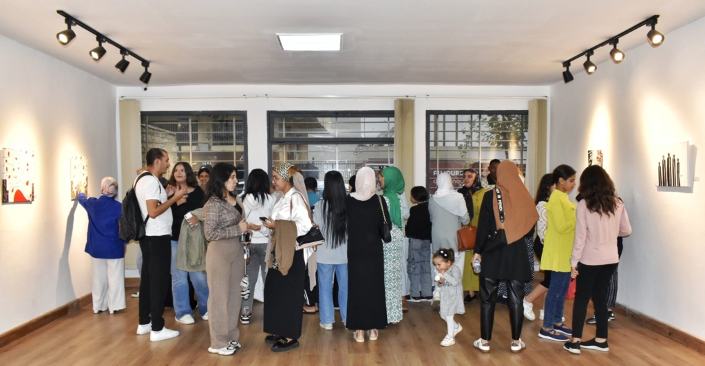 الاحتفاء بالفن التشكيلي المغربي عبر ستة عقود..ذاكرة تتجدد عبر الأجيال
