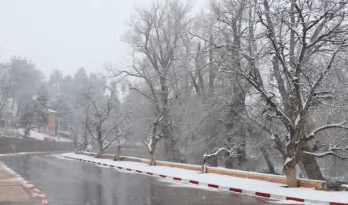 تساقطات ثلجية وأمطار قوية أحيانا رعدية وطقس بارد من اليوم الجمعة إلى الاثنين المقبل بعدد من مناطق المملكة (نشرة إنذارية)