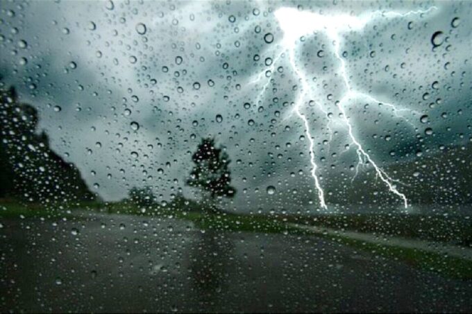 أمطار وزخات رعدية بمحتلف مناطق المملكة المغربية
