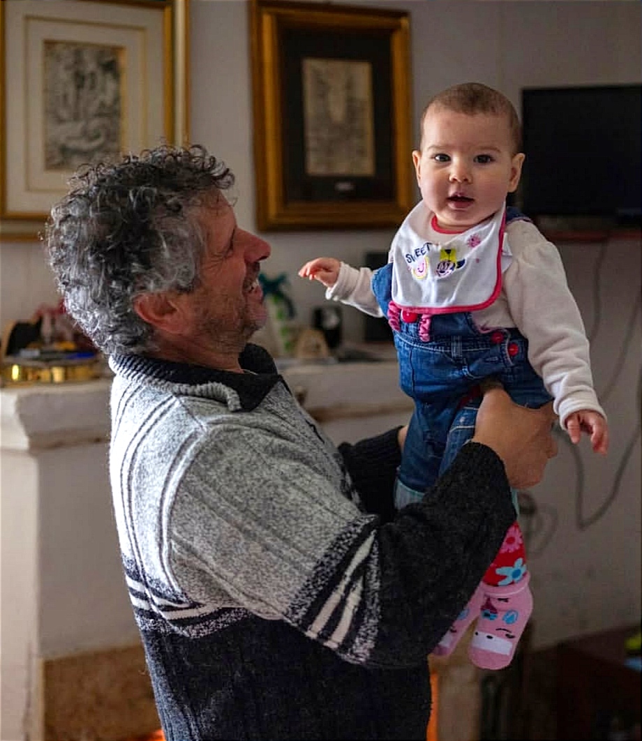 منذ أكثر من 30 عاما لم ترى فيها هذه القرية الايطالية مولودا جديدا ما السبب؟