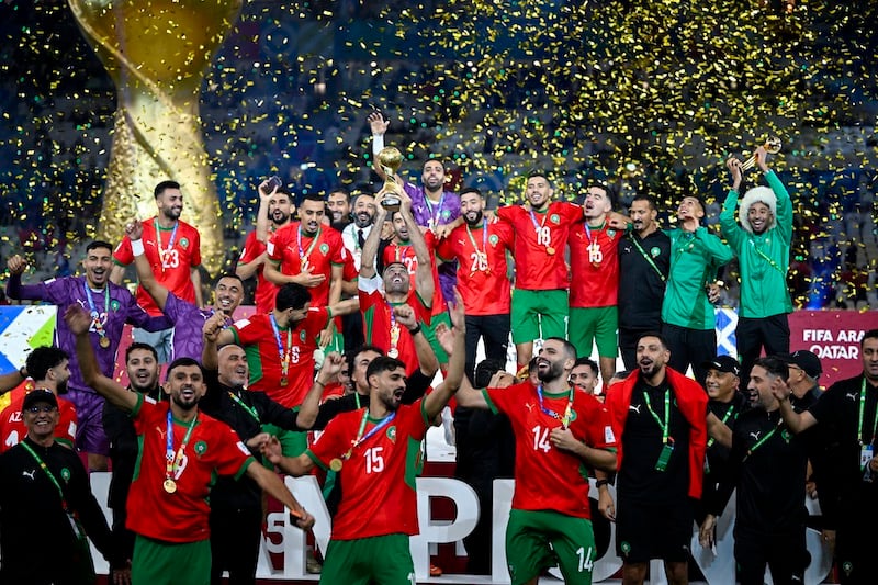 فرحة عارمة تجتاح الشوارع المغربية بعد تتويج الأسود بكأس العرب