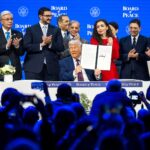 بتعليمات ملكية، ناصر بوريطة يوقع بدافوس على الميثاق المؤسس لمجلس السلام