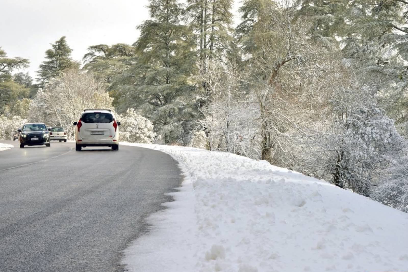 الوكالة الوطنية للسلامة الطرقية تدعو إلى توخي أقصى درجات اليقظة والحذر وتأجيل التنقلات غير الضرورية