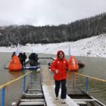 بحيرة أكلمام أزكزا.. وجهة سياحية شتوية تستقطب سباحين دوليين في تظاهرة المياه الباردة