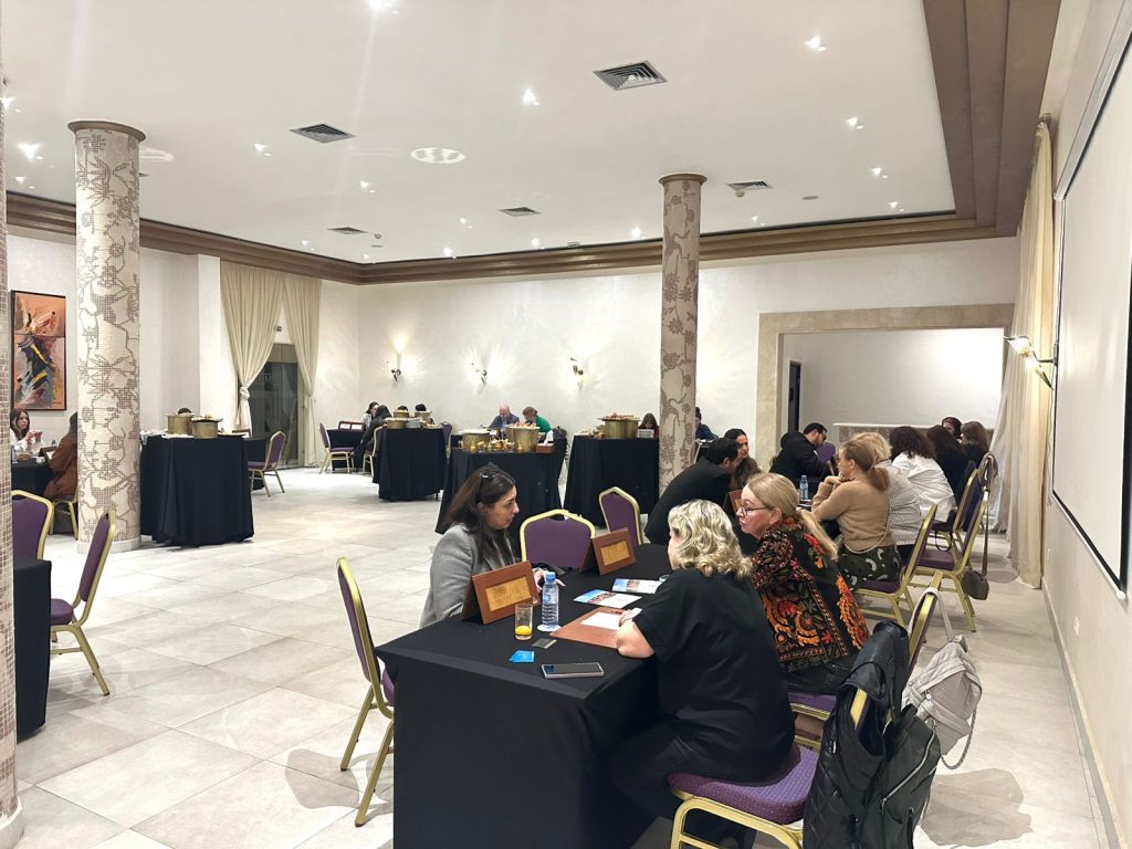 مراكش تستقطب كبار منظمي الرحلات الروس لتعزيز السياحة بين المغرب وروسيا