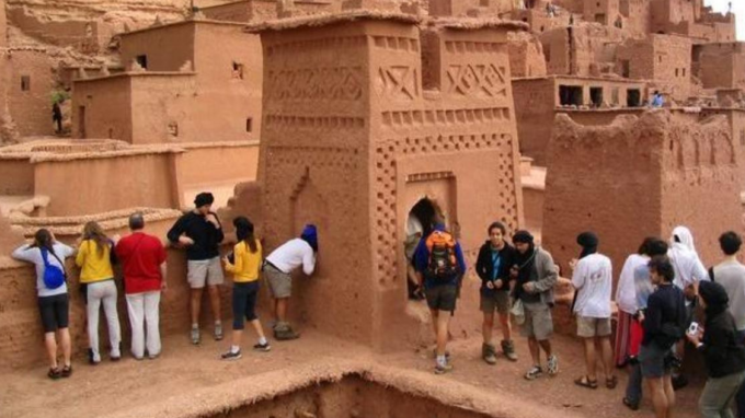 عائدات السياحة بالعملة الصعبة تسجل رقماً قياسياً تاريخياً بلغ 138 مليار درهم سنة 2025