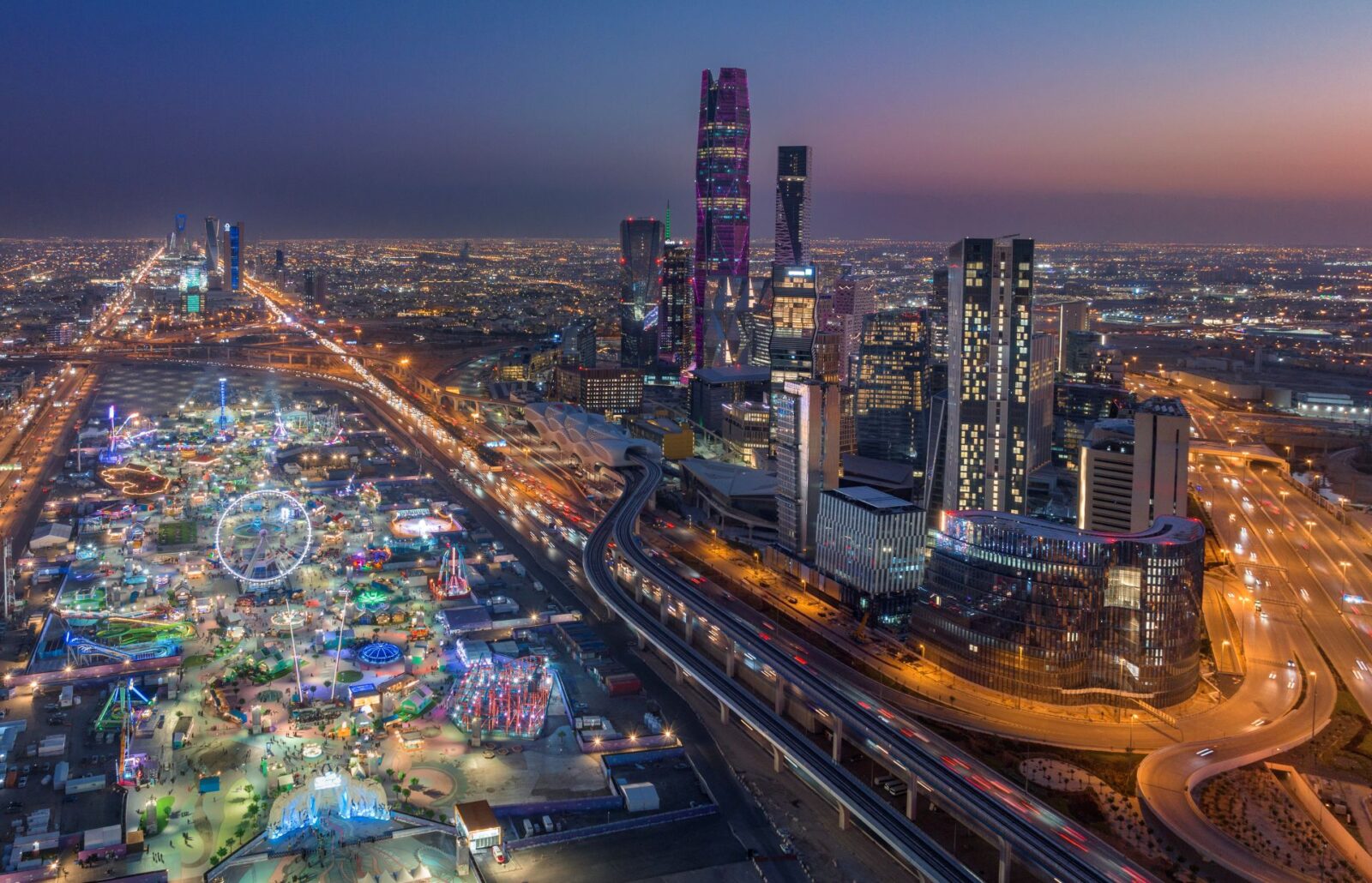 السعودية تسجل أعلى إنفاق سياحي في تاريخها خلال 2025 وتدخل قائمة أكبر 10 وجهات عالميًا
