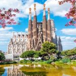 برشلونة ترفع الضريبة السياحية إلى 15 يورو ابتداءً من أبريل 2026