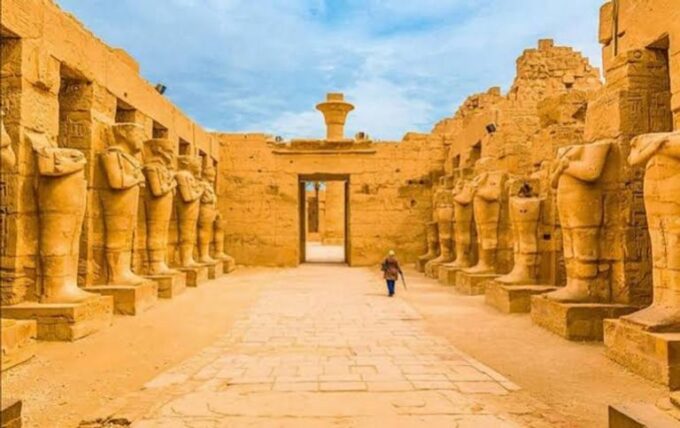 مصر تعزز التعاون السياحي مع الكويت والسعودية عبر شراكات استراتيجية في المتاحف والمواقع الأثرية