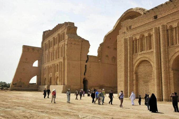 هيئة السياحة العراقية تُعد استراتيجية مع منظمة ألمانية لاستقطاب 10 ملايين سائح أجنبي